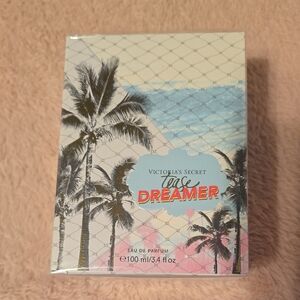 BNWT Victoria's Secret Tease Dreamer 3.4 Oz Perfume